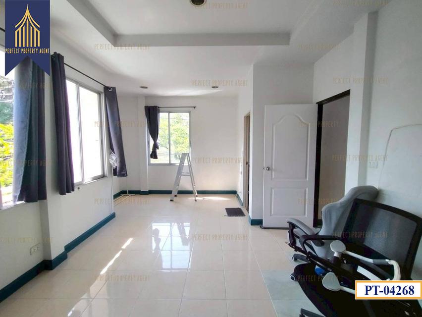 ให้เช่า ทาวน์เฮ้าส์ 2 ชั้น  ม.อาเคเดีย หลังมุม สะพานสูง ราษฎร์พัฒนา ใกล้ทางด่วน ใกล้รถไฟฟ้า 14