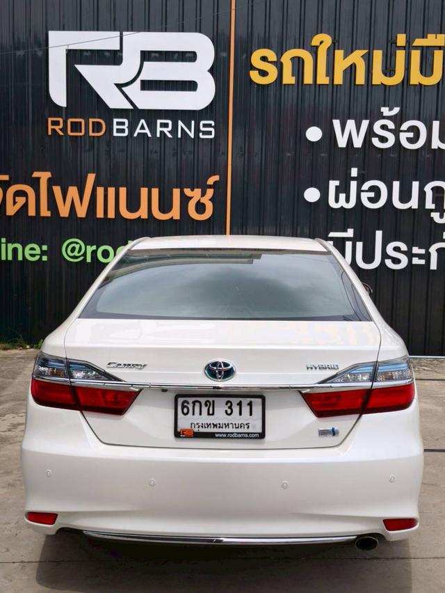 Toyota Camry 2.5 Hybrid Premium
