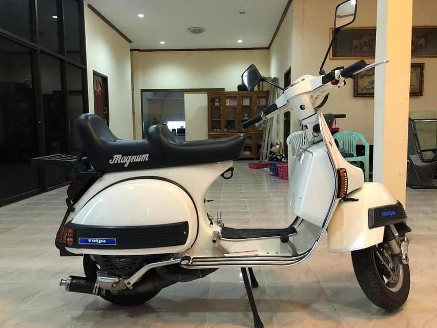 ขายรถสวย Vespa PX 125 ปี 2017