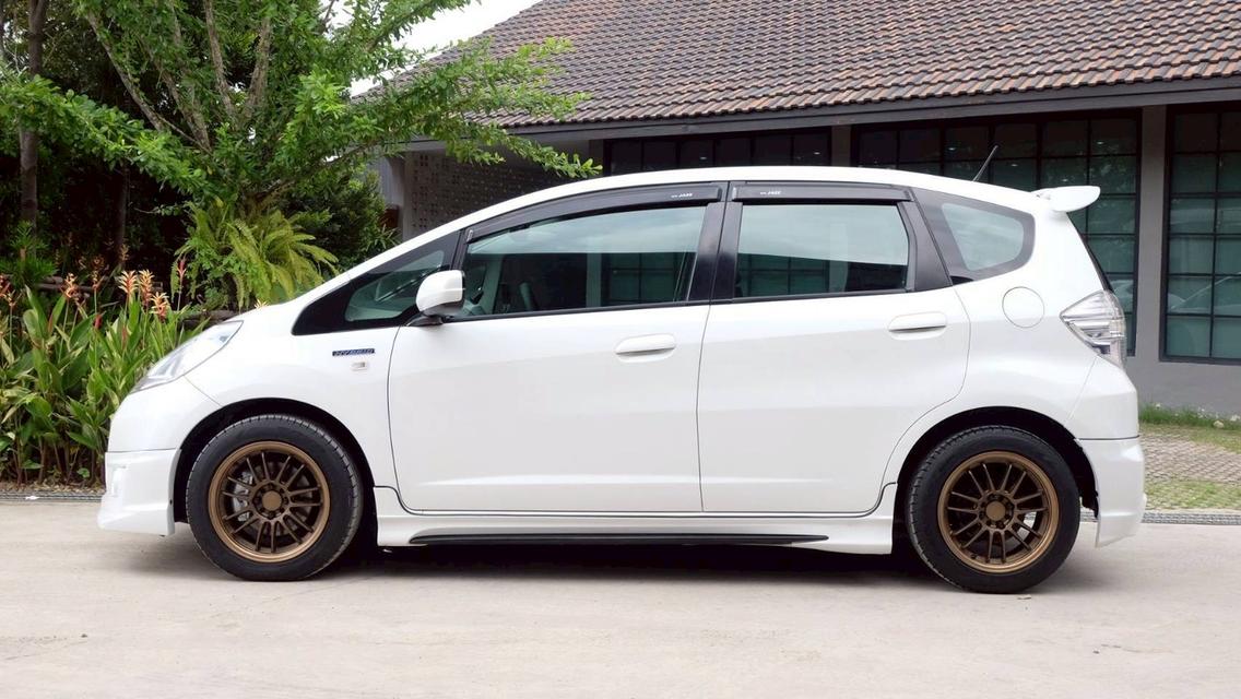 รหัสรถ TKG2366 HONDA JAZZ GE 1.3 รุ่น HYBRID 2013 5
