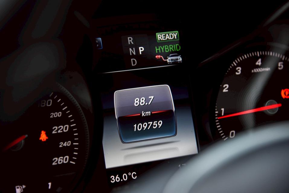 รหัสรถ CBL3222 Mercedes-Benz C350e 2.0 Avantgarde AT 2017 17