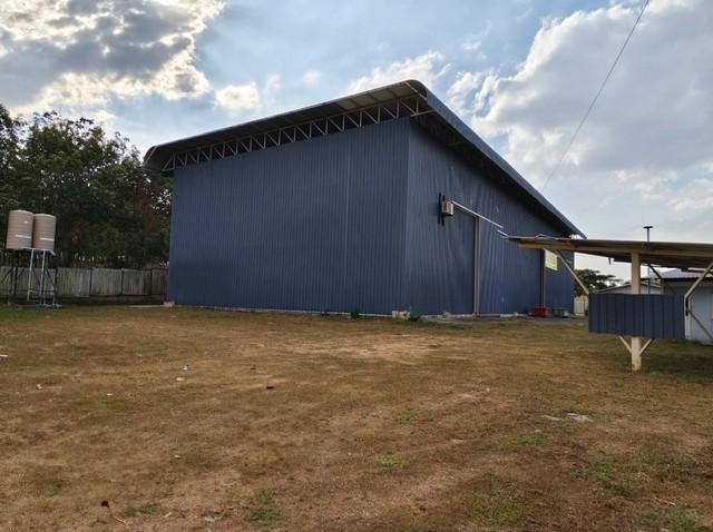 ให้เช่าโรงงานบางละมุงชลบุรี 1,000 ตารางเมตร พื้นที่สีเหลือง ขอรง. 4 ได้ เนื้อที่ 3 ไร่ มีรั้วรอบขอบชิด 3