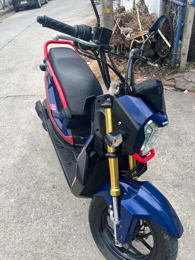 รถมอเตอร์ไซคhonda zoomer x์มือสอง
