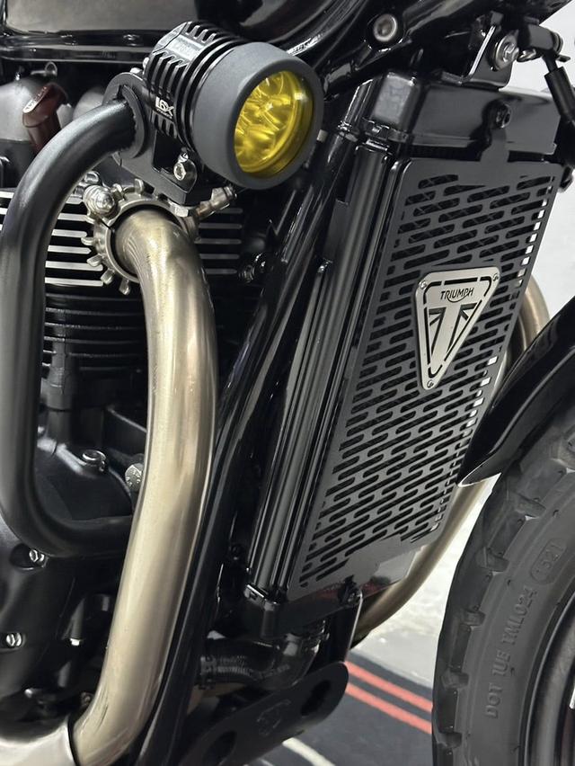 Triumph Street Twin 900 abs ปี 2019 ออกรถ 0 บาท ของจริง  13