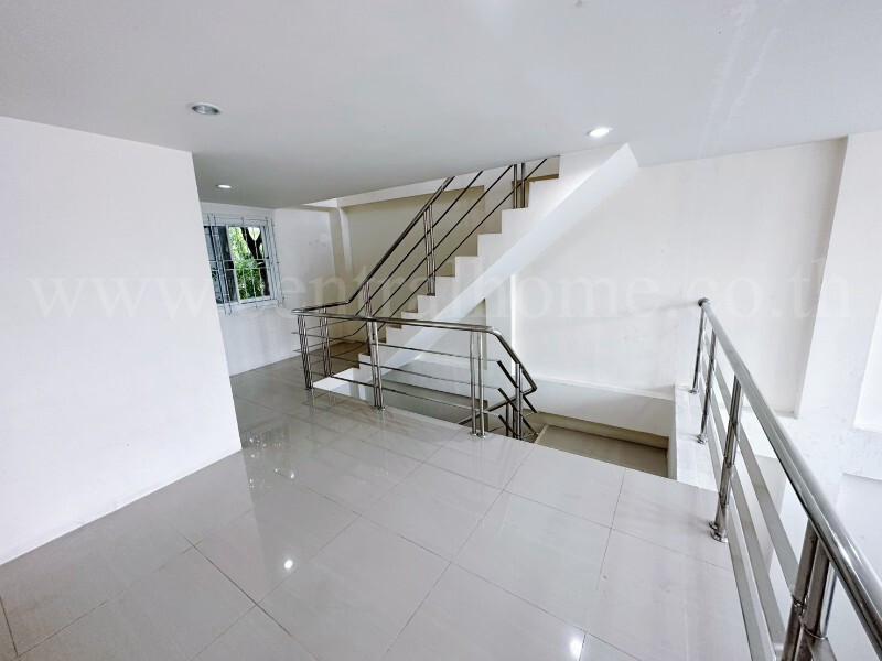 อาคารพาณิชย์ 3.5 ชั้น ทำเลทอง ถนนนวมินทร์ ใกล้ตลาดปัฐวิกรณ์ 8