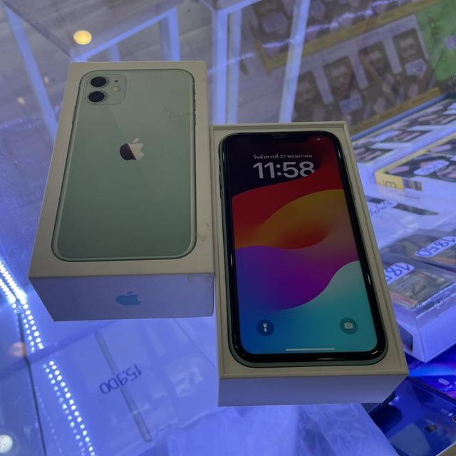 iPhone 11 สีเขียว 3