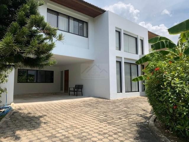 PB5456 ให้เช่าบ้านเดี่ยว โครงการ 39 Exclusive Ramkhamhaeng108 เฟอร์นิเจอร์ Built-in ทั้งหลัง, เครื่องปรับอากาศ ทุกห้อง