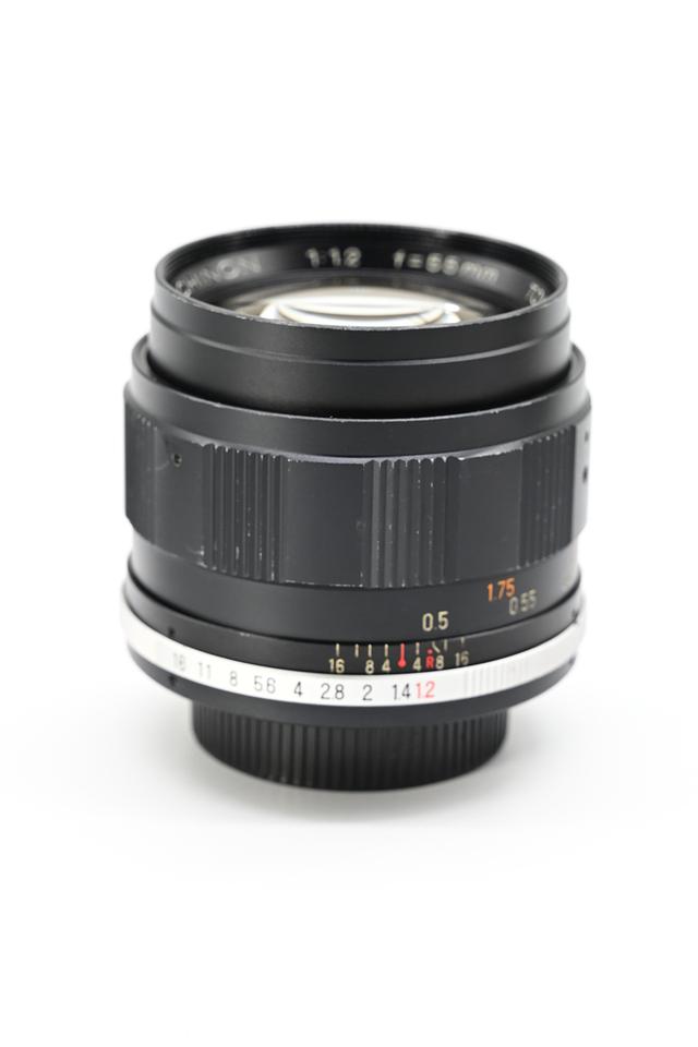 เลนส์มือหมุน Tomioka japan auto chinon 55mm f1.2.M42(rare)