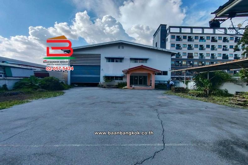 ที่ดินพร้อมสิ่งปลูกสร้าง เนื้อที่ 400 ตร.ว. ซอยนวลจันทร์ 56 ใกล้วัดนวลจันทร์ ถนนนวมินทร์ แขวงคลองกุ่ม เขตบึงกุ่ม 3