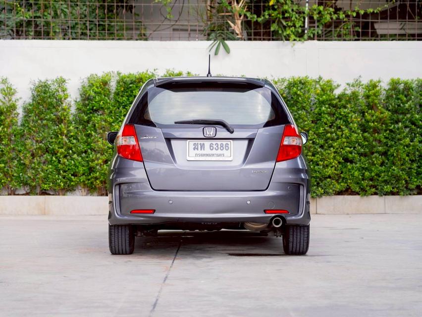 Honda jazz 1.5SV ปี 2012 ♨️ #ประกันเครื่องเกียร์3ปี3หมื่นkm♨️ 6