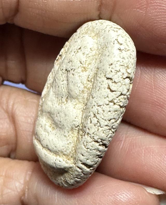 พระปิดตา2หน้าเนื้อผง