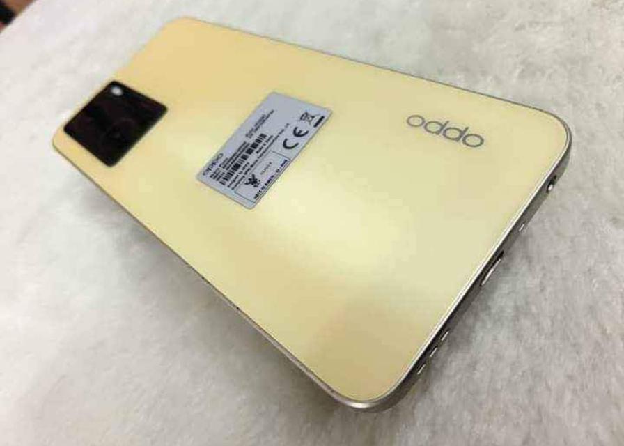 OPPO A57 สีเหลือง 4