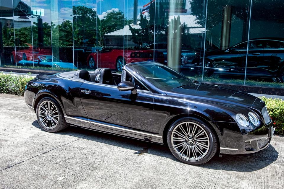 Bentley Continental GTC Speed 2010 สีดำ รถแท้นำเข้าแบบ 32 เล่มลงตรงรุ่น gtc รูปย่อยที่ 3
