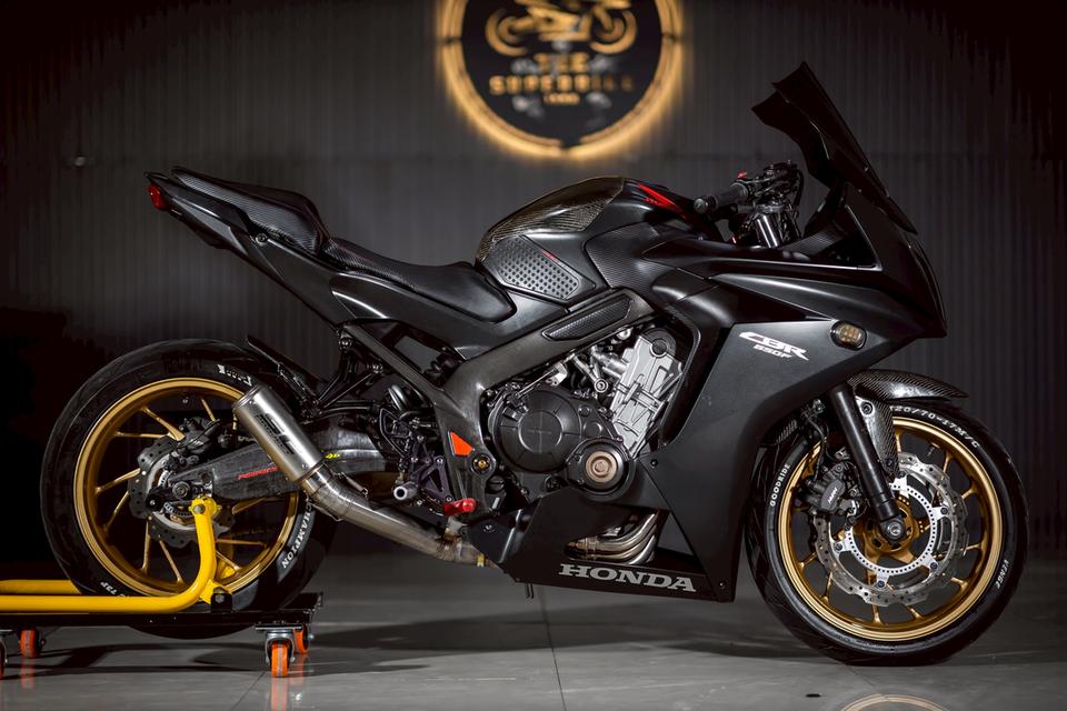 HONDA CBR650F 2013 รถมือสอง รูปที่ 9