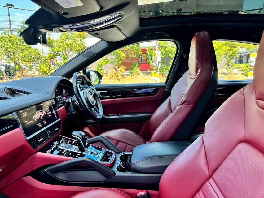 รหัสรถ KPV6474 2021 PORSCHE CAYENNE COUPE E - HYBRID สีดำ 2