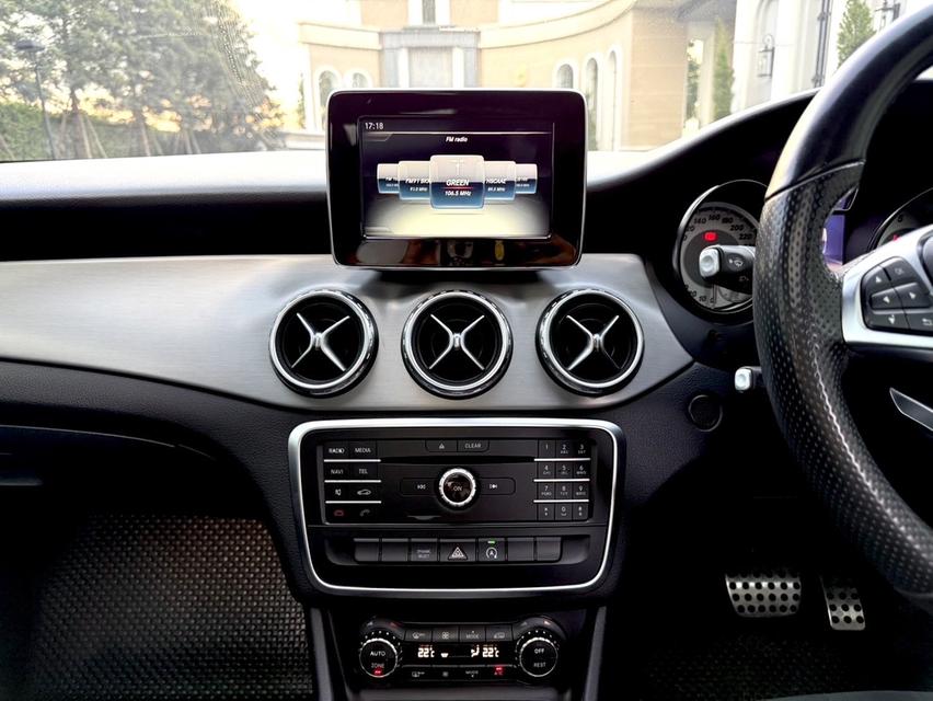 🚘 MERSEDES BENZ GLA 250 ปี 2016 รูปที่ 17