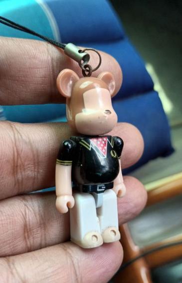 พวงกุญแจ Bearbrick 2012 4