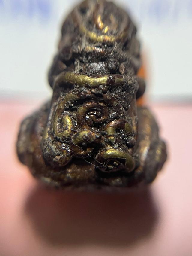 พระปิดตา หลวงพ่อทา วัดพะเนียงแตก พิมพ์เกลอเดี่ยว นั่งยอง เนื้อสำริด 4