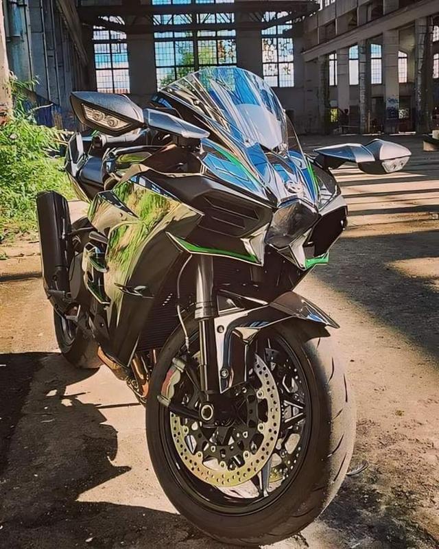 Kawasaki Ninja H2R ใหม่ 2