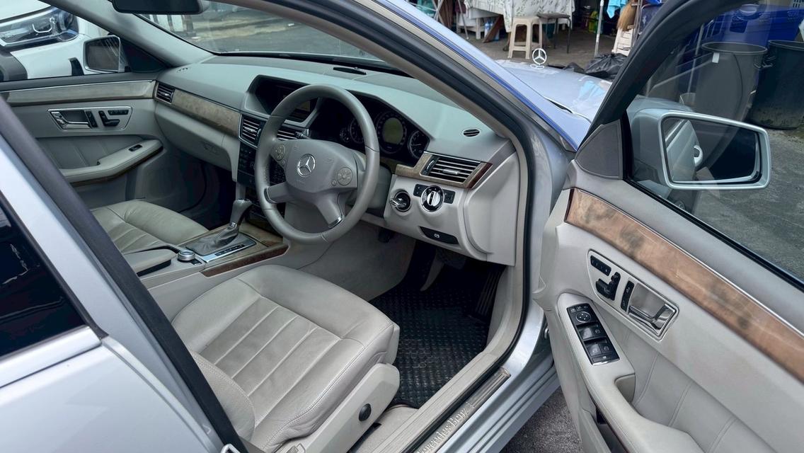 รหัสรถ TPV7415 🎊 Mercedes Benz E200 Elegance CGI BlueEFFICIENCY 🎊 2010 6