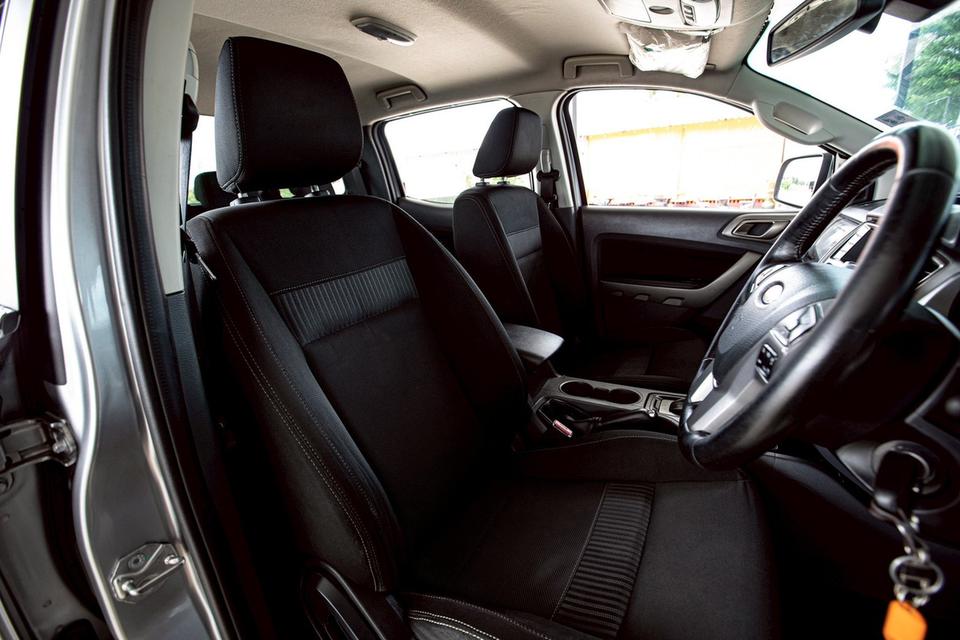 Ford Ranger 2.2 XLT Hi-Lander Double Cab เกียร์ AT ปี2017 สีเทา สภาพดีมากๆ 13