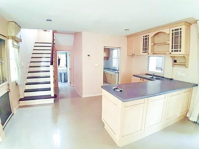 รพ.จุฬารัตน์ 9 1.6กม.ให้เช่าคฤหาสน์ หรู 3-4นอน สุวรรณภูมิ กิ่งแก้ว29-33 นันทวัน 3 น้ำ 70 ตร.วา. 278 ตร.ม. BTS บางนา 4.9 8