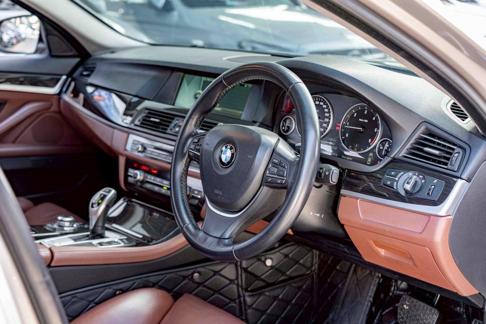 รหัสรถ NP2332 📌 BMW 525D ปีรถ : 2012 13