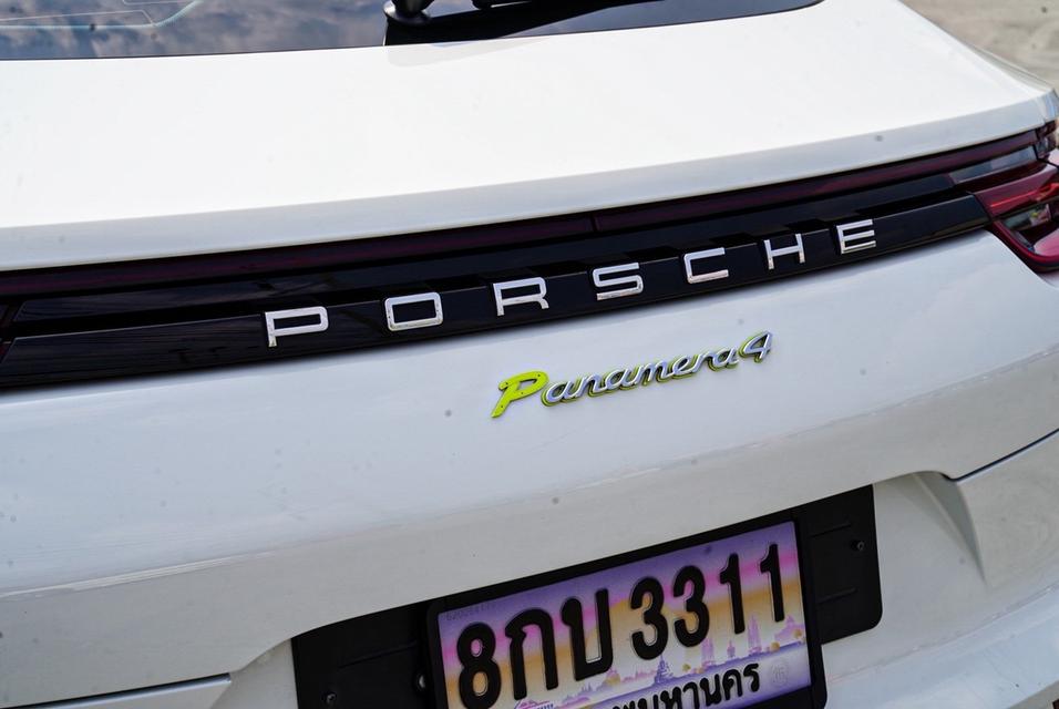 รหัสรถ 67GG3311 #Porsche Panamera 4 EHYBRID 2018 AAS รูปย่อยที่ 4