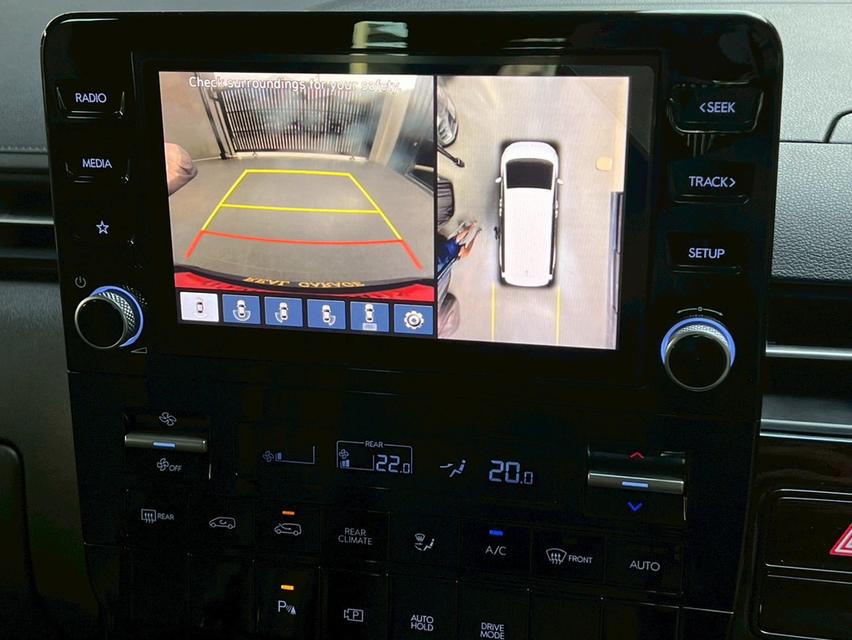 Hyundai Staria 2.2 TOP 8