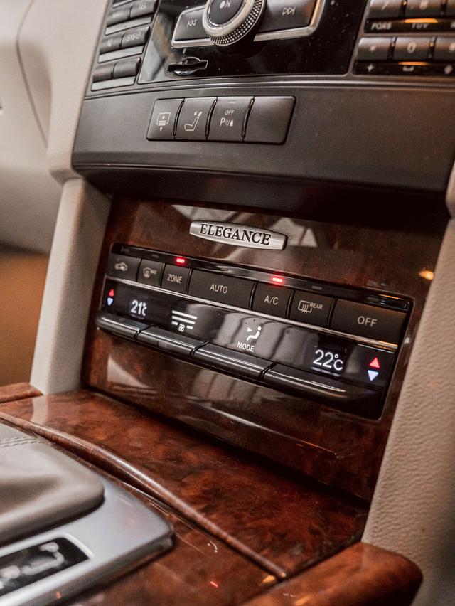 รหัสรถ 67GG5082 Benz E250 CDI W212 Elegance ปี 2012 19