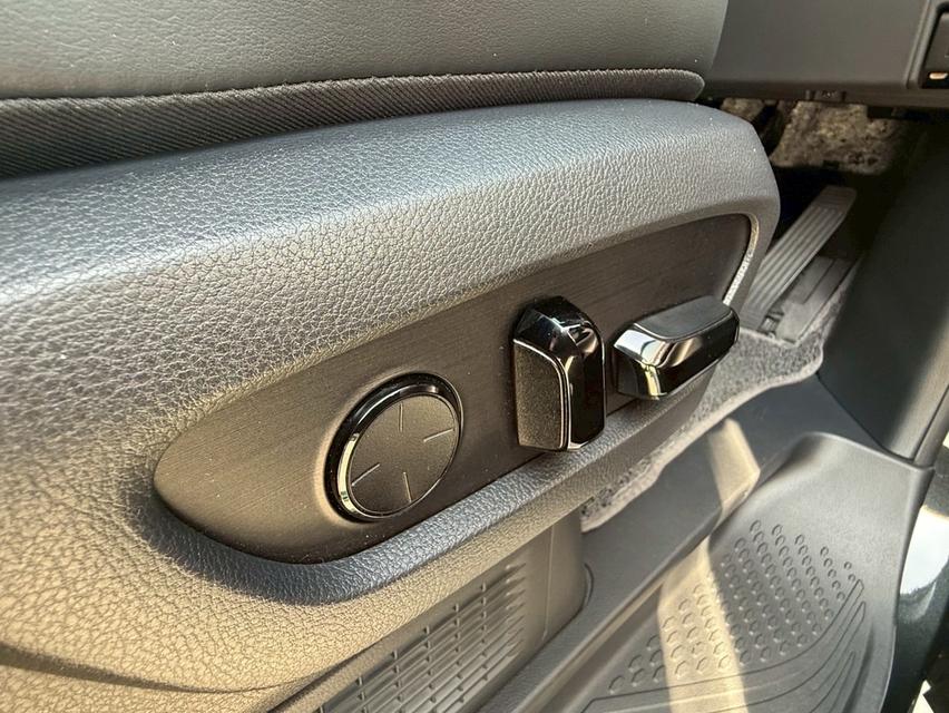 รหัสรถ SG53 All New Lexus LM350h Executive 7Seater 2024 รูปที่ 12