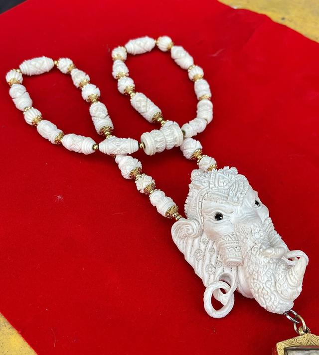 สร้อยงาช้าง สร้อยงาช้างแกะสลัก สร้อยงาช้างแท้ทั้งเส้น ขนาดยาง14นิ้ว ปลายงาแกะสลัก