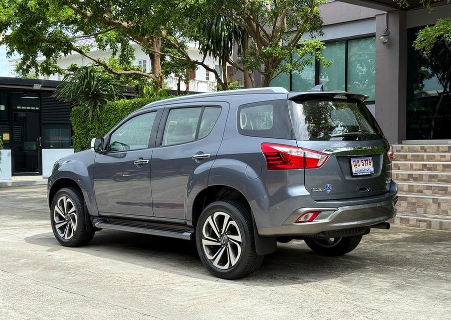 2018 ISUZU MIX 3.0 4WD รุ่น TOP สุด รถสภาพสมบูรณ์พร้อมใช้งาน รถวิ่งน้อย เข้าศูนย์ทุกระยะ ไม่เคยมีอุบัติเหตุครับ 6