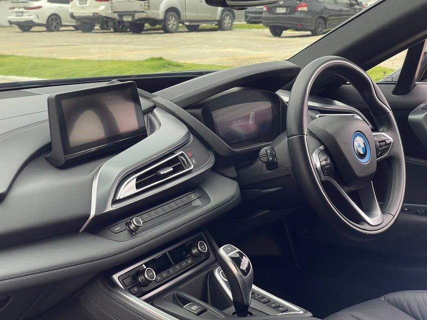 BMW i8 Pure Impulse 2014 จด 2017 ไมล์ 9100 กม. 14