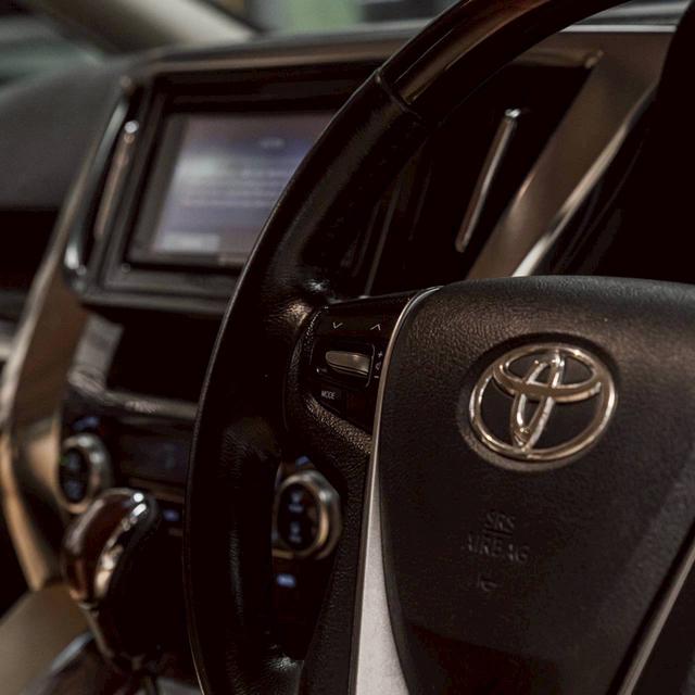 รหัสรถ 67GG198 ALPHARD 2.5 HYBRID SUNROOF 2015 16