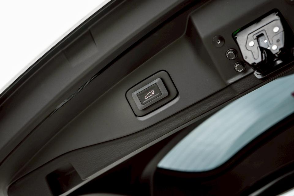 รหัสรถ CBL3269 ISUZU MU-X 1.9 Active AT 2022 6