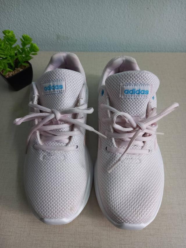 รองเท้ามือสองหญิงเเท้Adidas