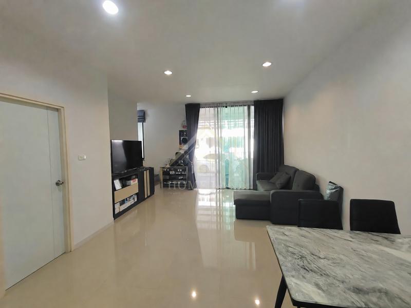 BHL1317 ทาวน์โฮม เดอะ พราว วงแหวน - รามอินทรา ( หลังมุม ถูกสุดในโครงการ ) 3
