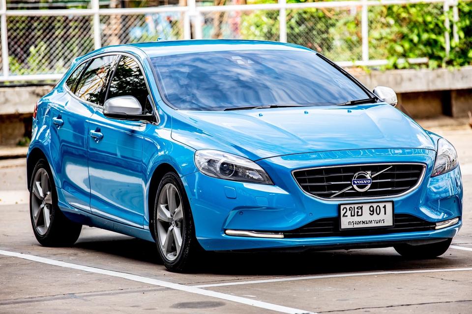 รหัส GT901 Volvo V40 T5 S 2.0 AT ปี 2015 