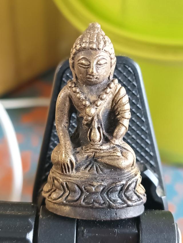 พระกริ่งย้อนยุคปี39วัดหนัง