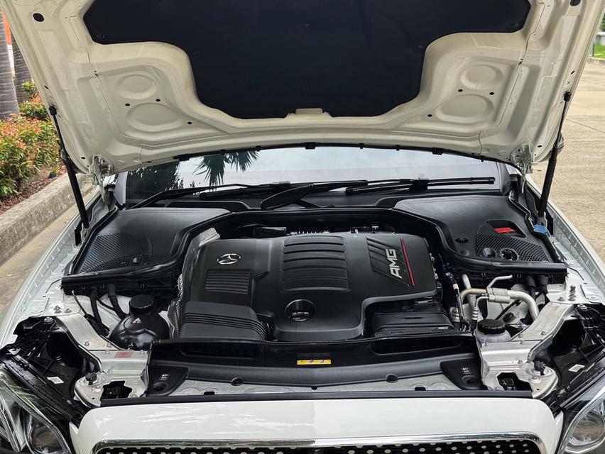 Mercedes-Benz E53 AMG 4Matic Plus 2021 สีขาว เสียงท่อเร้าใจ วิ่งน้อย เจ้าของเดียว รูปที่ 18