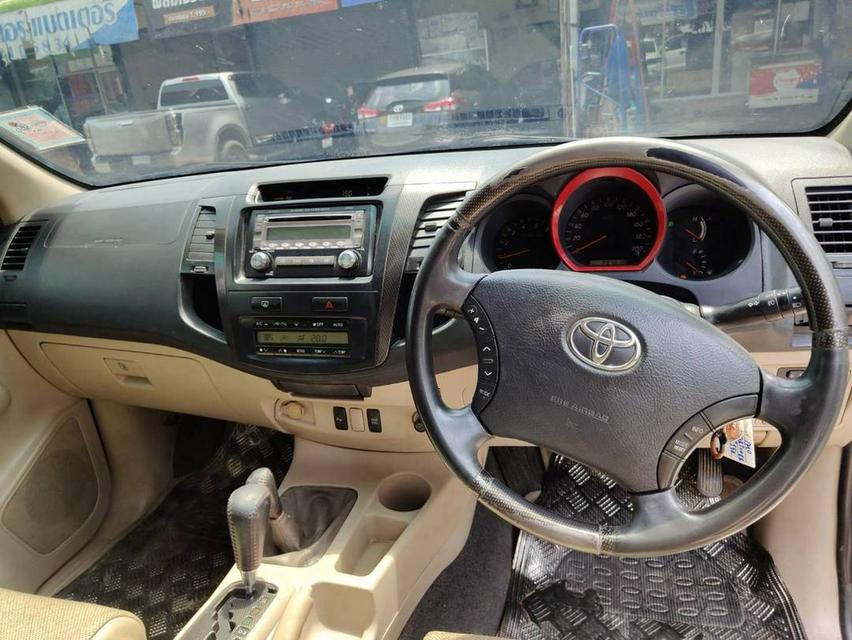 Toyota Fortuner ปี 08เครื่อง 3.0 เกียร์ออโต้ 4×4 รูปที่ 9