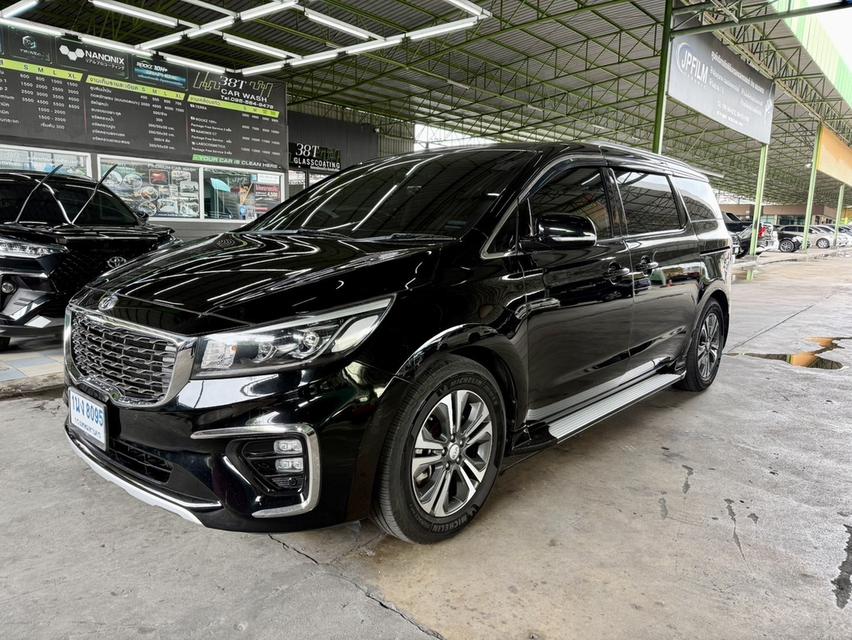(แจ้งรหัสรถ CH8095) KIA Grand Carnival SXL 2.2