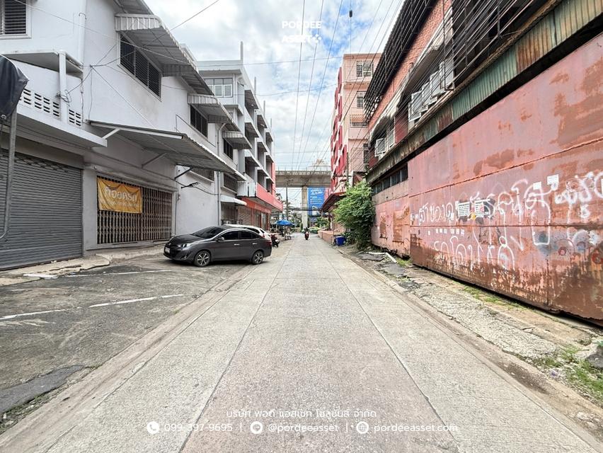 ขาย!! อาคารพาณิชย์ 4.5 ชั้น ติดถนนเพชรเกษม ปากซอยเพชรเกษม66 (หลังมุม ขนาด 101 ตร.ว.) ถ.เพชรเกษม บางแค กทม. ใกล้ MRT สถานีบางแค เพียง 50 เมตร  18