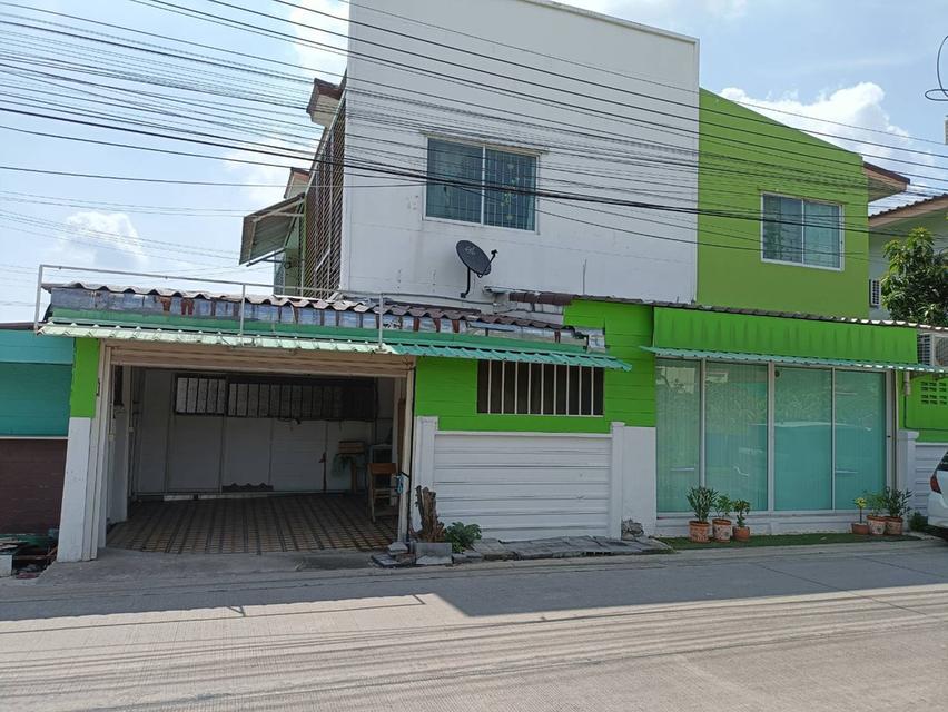 ทาวเฮ้าส์ซอยรังสิตนครนายก 8 1