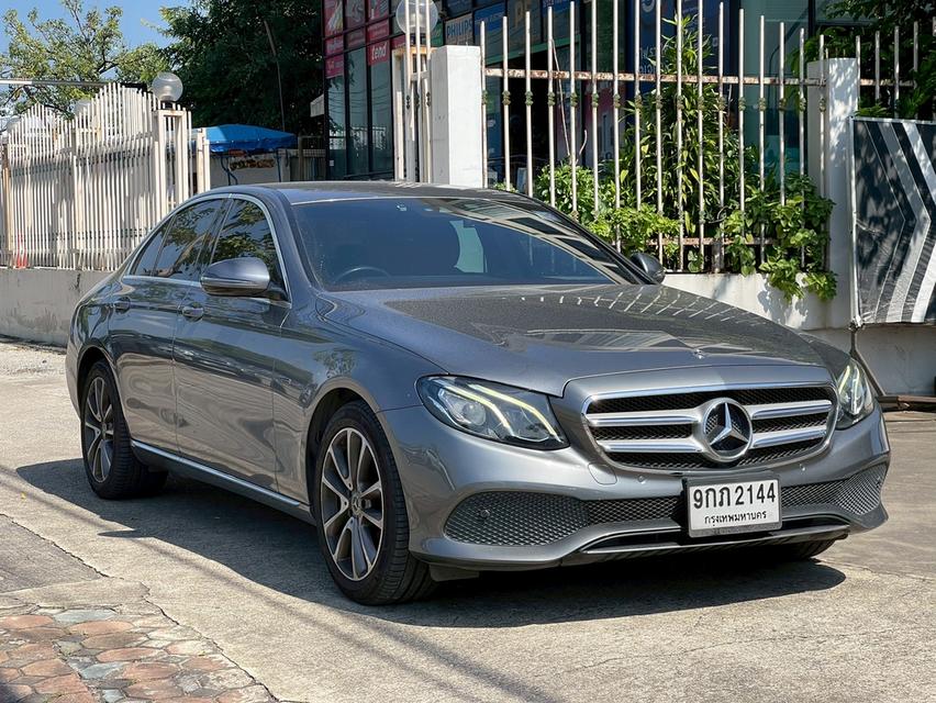 รหัสรถ PJP2144 2020 BENZ E300e Avantgarde