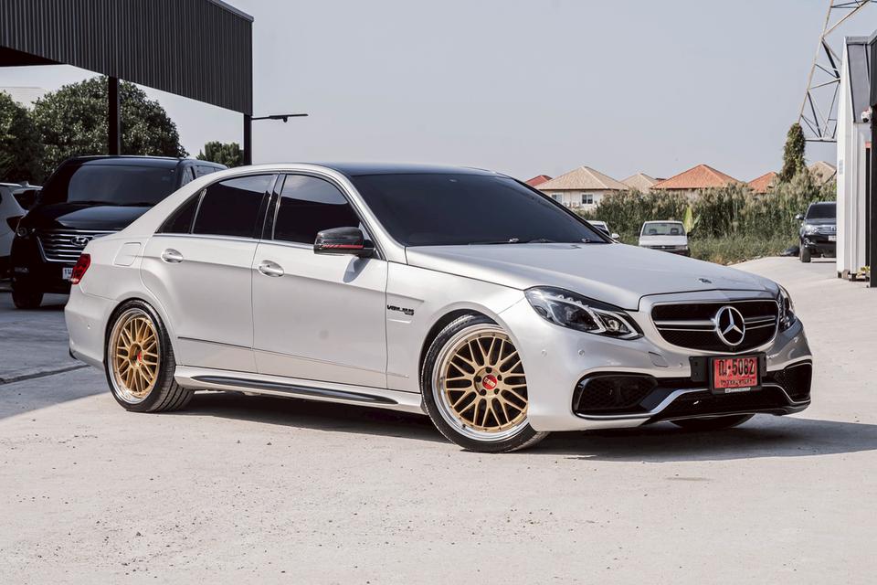 รหัสรถ 67GG373 Mercedes Benz W212 แต่งเป็น E63 FACELIFT Look ปี 2012