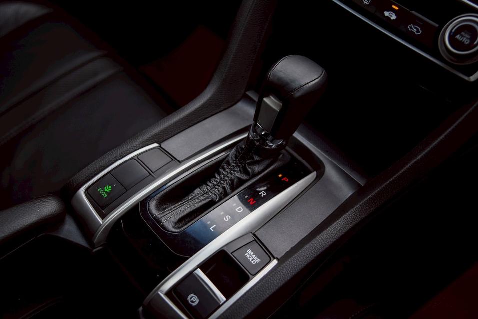 รหัสรถ CBLX8990 📌 HONDA CIVIC FC 1.8 EL AT 2017 15