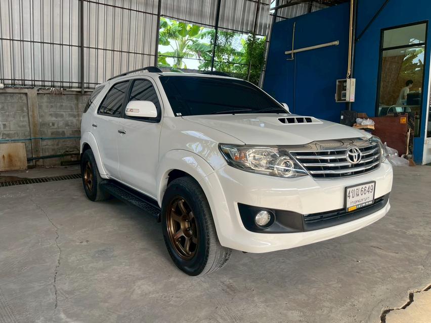 TOYOTA FORTUNER 2.5 V โฉมปี (11-15) 2013 รูปย่อยที่ 2