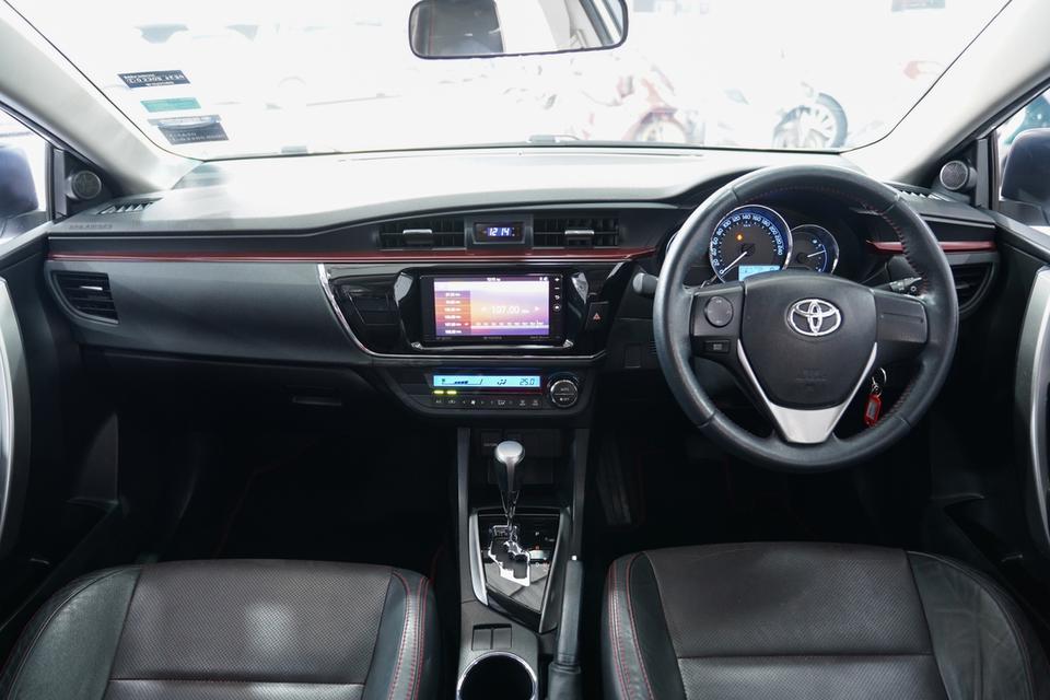 TOYOTA COROLLA ALTIS 1.8 S S AT ปี 2015 สีขาว 4